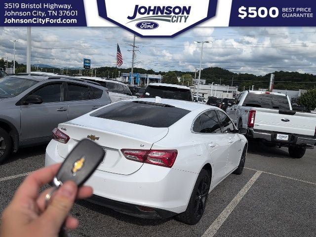 Used 2024 Chevrolet Malibu LT FWD image 4