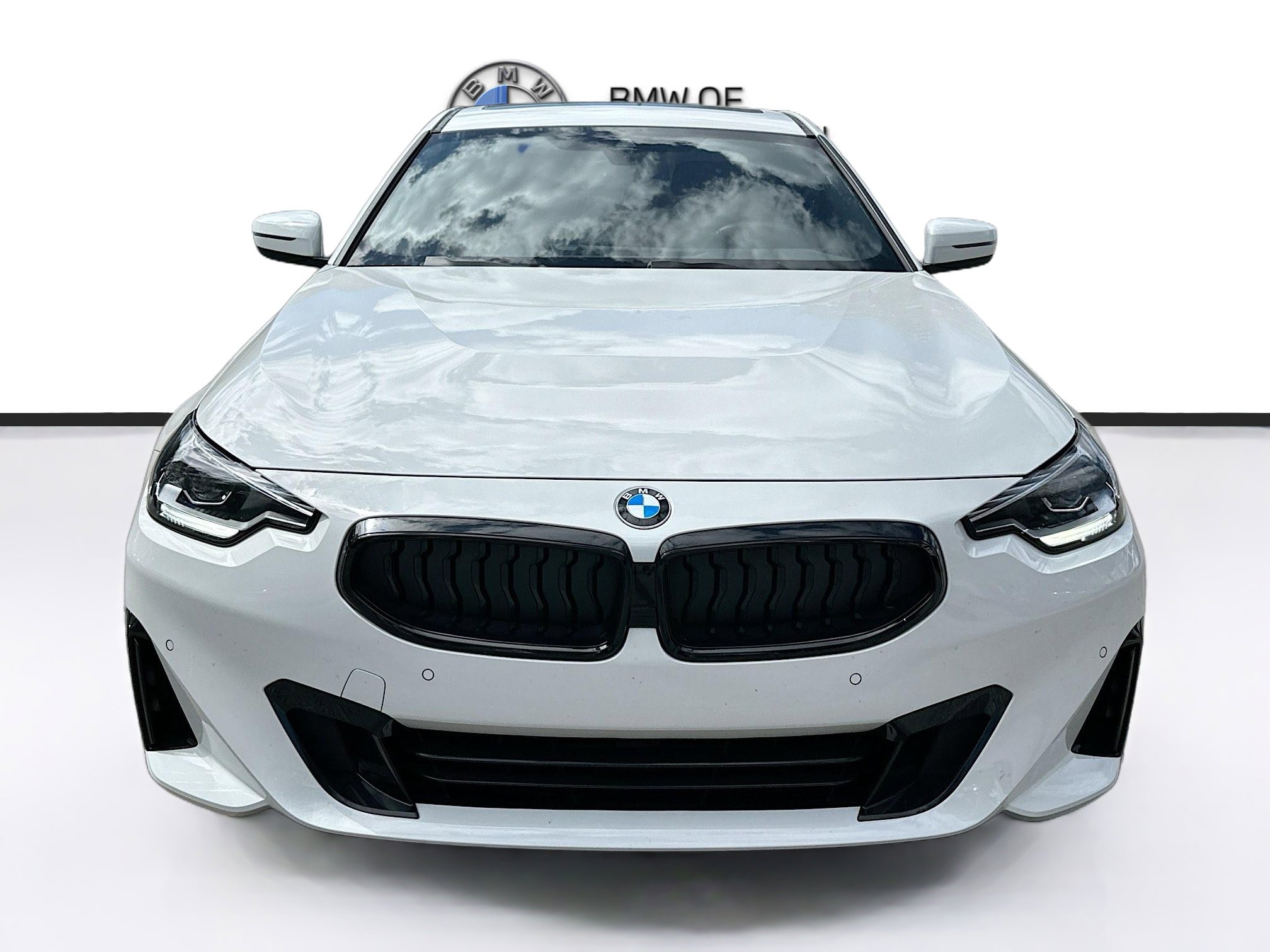 Certified 2025 BMW 230i Coupe w/ Convenience Package image 2