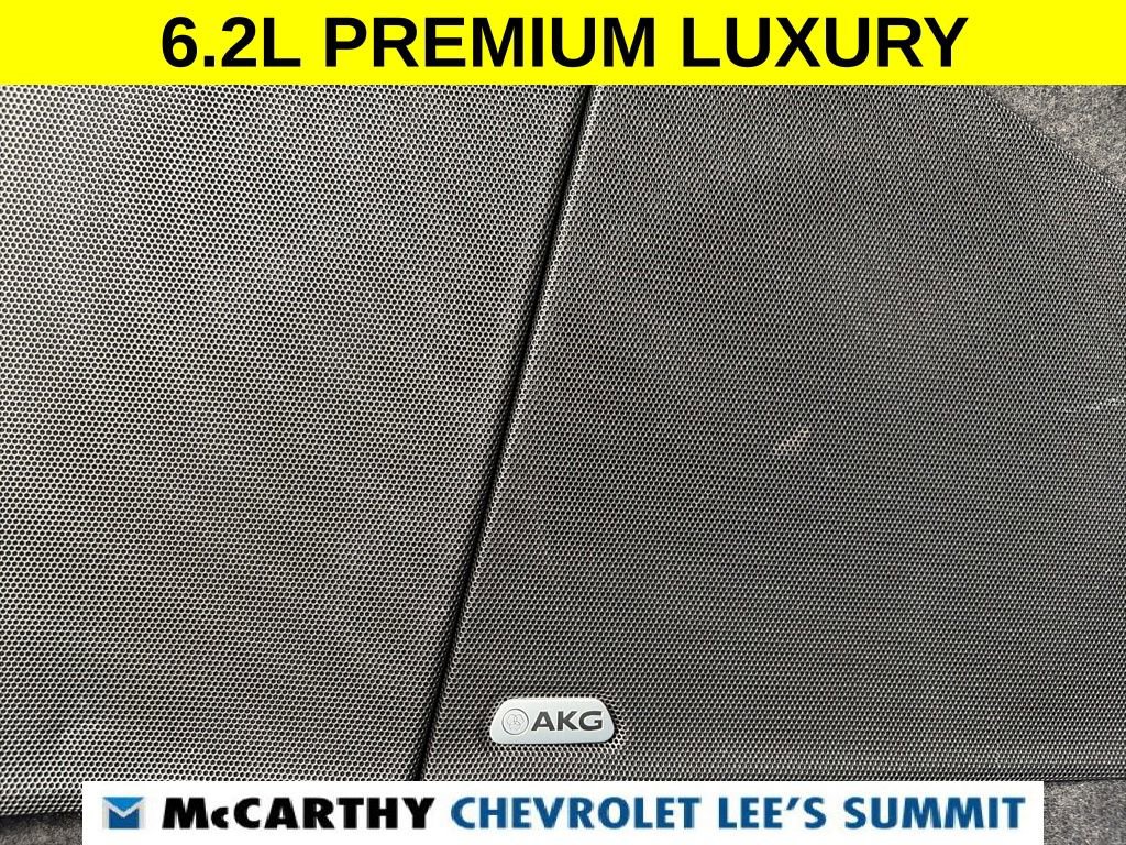 Used 2023 Cadillac Escalade Premium Luxury w/ LPO, Illumination Package AWD/4WD image 51