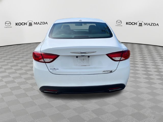 Used 2015 Chrysler 200 S w/ Comfort Group FWD image 7