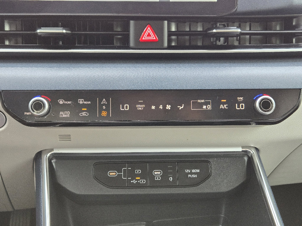 Used 2026 Kia Carnival SX image 20