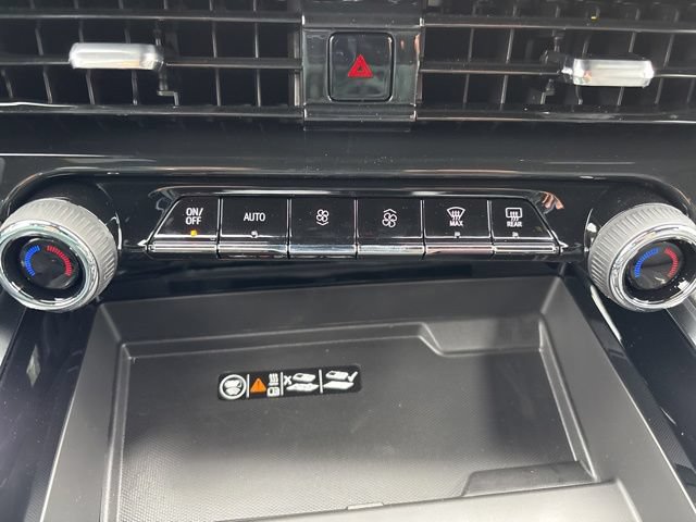 New 2026 Chevrolet Suburban Premier AWD/4WD image 20