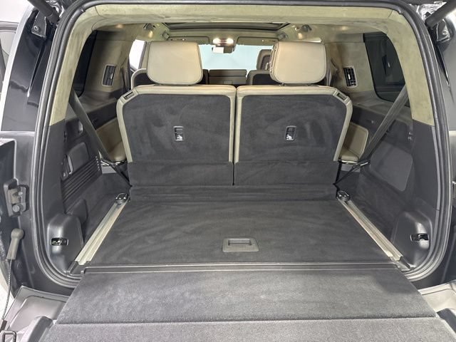 Used 2023 Rivian R1S Launch Edition AWD/4WD image 29