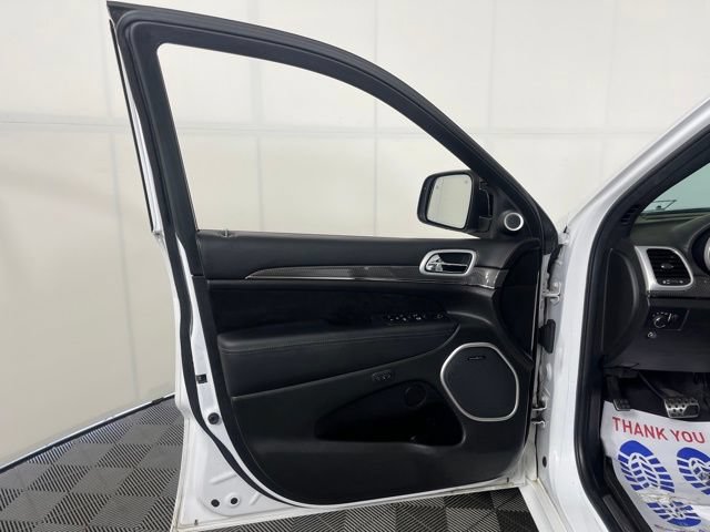 Used 2018 Jeep Grand Cherokee Trackhawk AWD/4WD image 17
