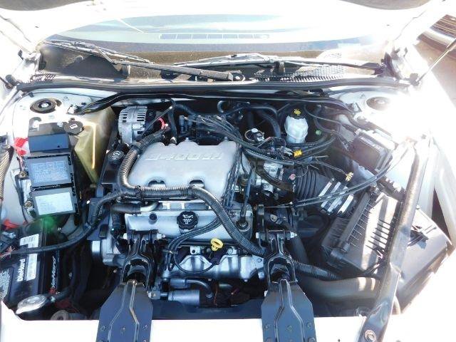 Used 2003 Chevrolet Impala Sedan w/ Preferred Equipment Group image 17