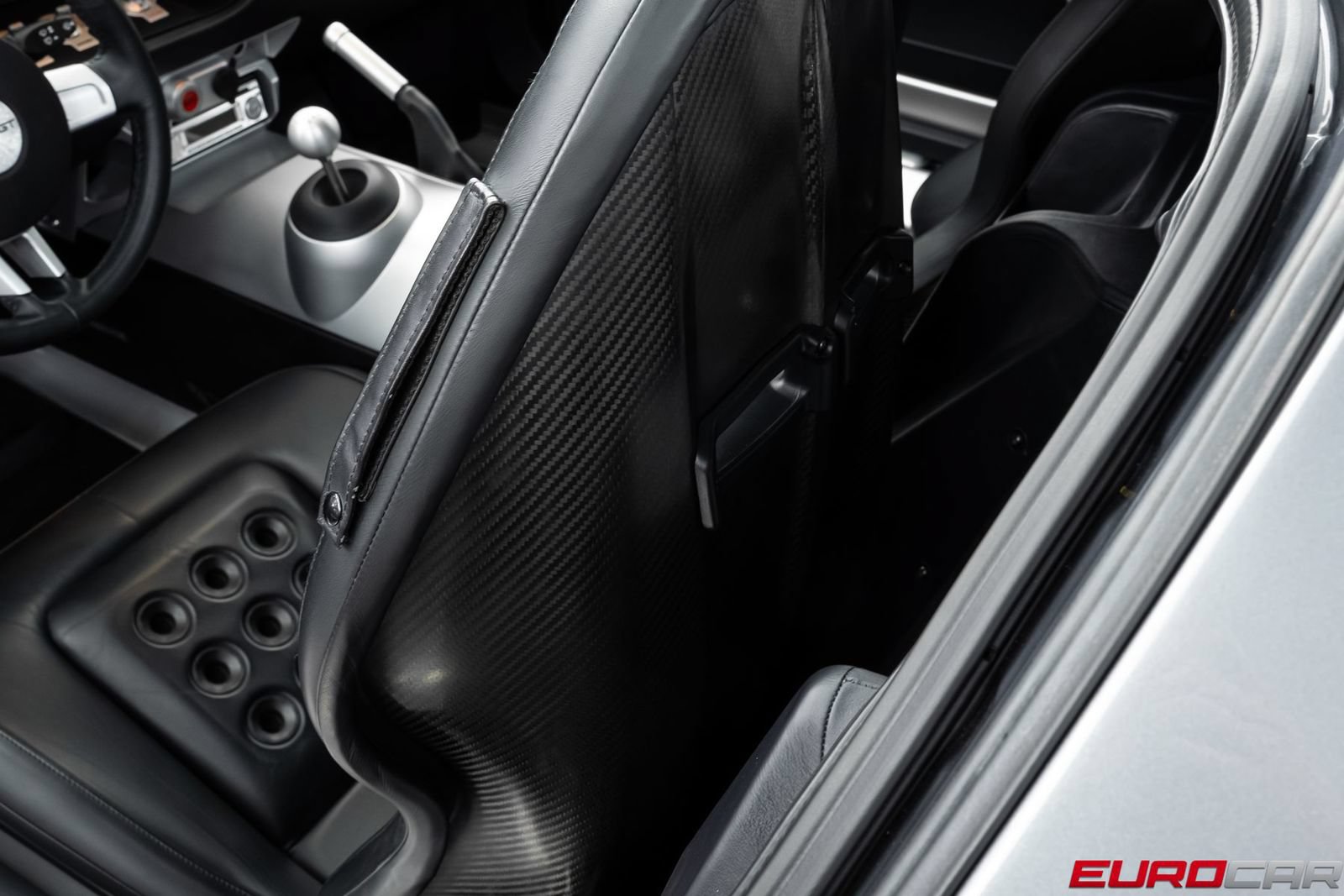 Used 2006 Ford GT RWD image 46