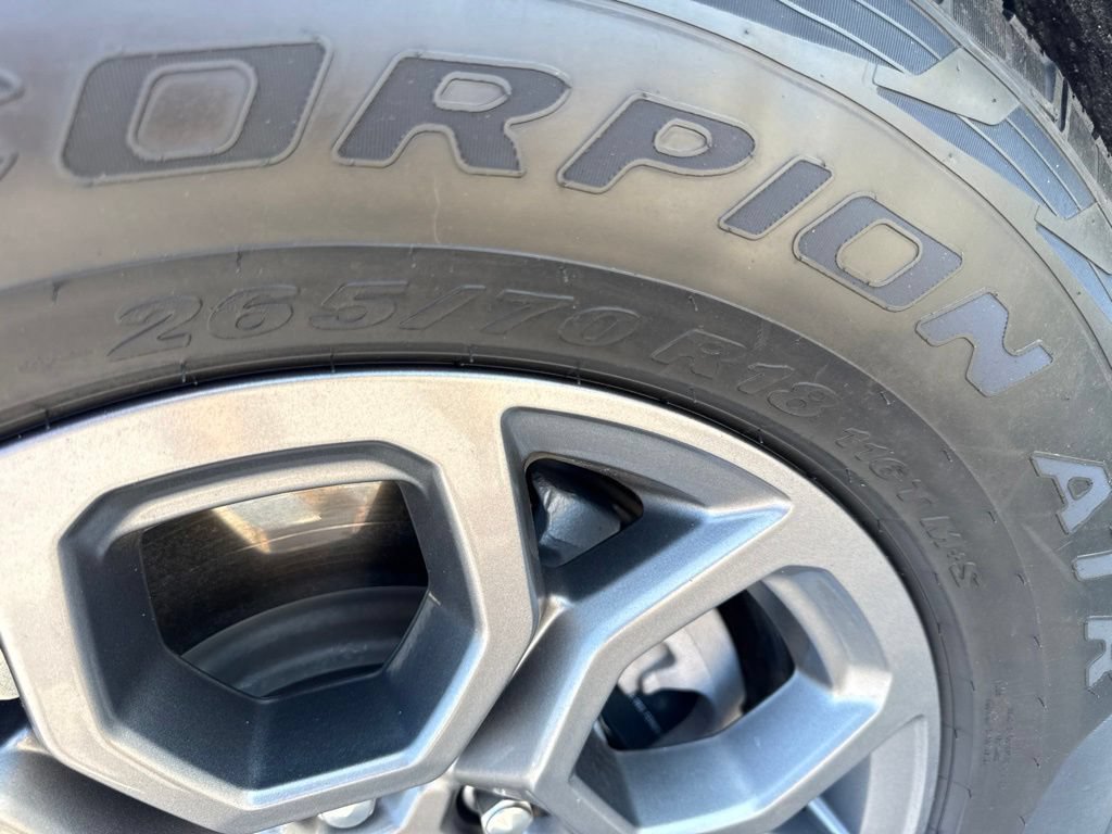 Used 2025 Ford Expedition Max Active RWD image 31