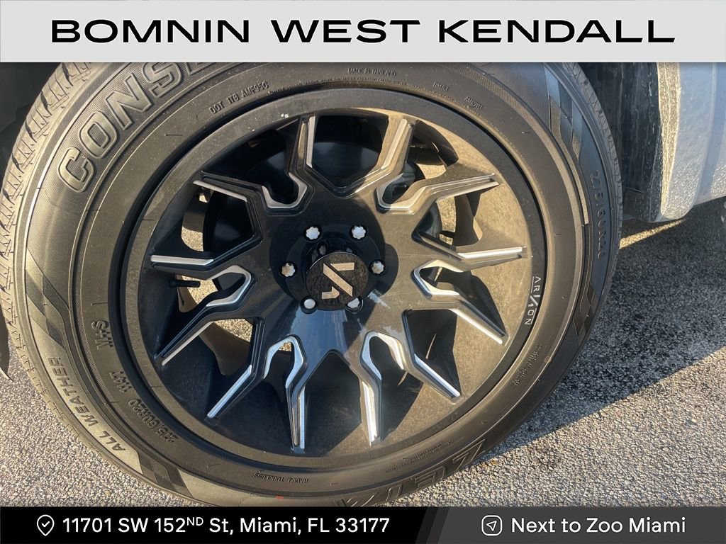 Used 2020 Ford F150 Lariat image 3