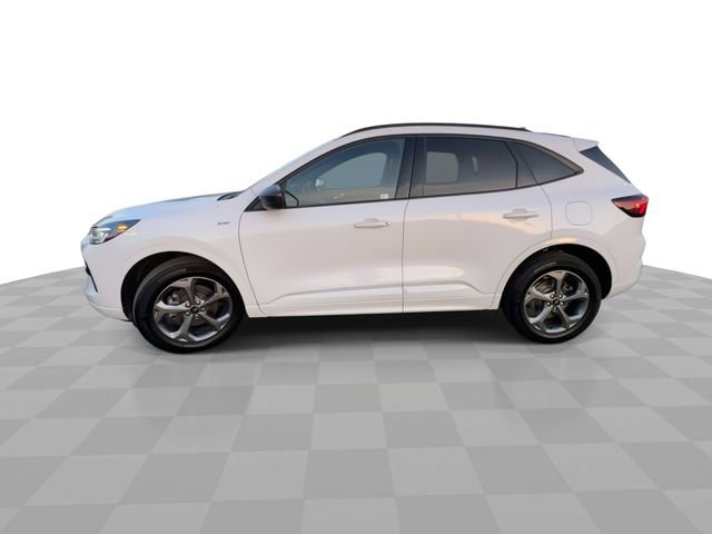Used 2023 Ford Escape ST-Line w/ Tech Pack #1 image 5