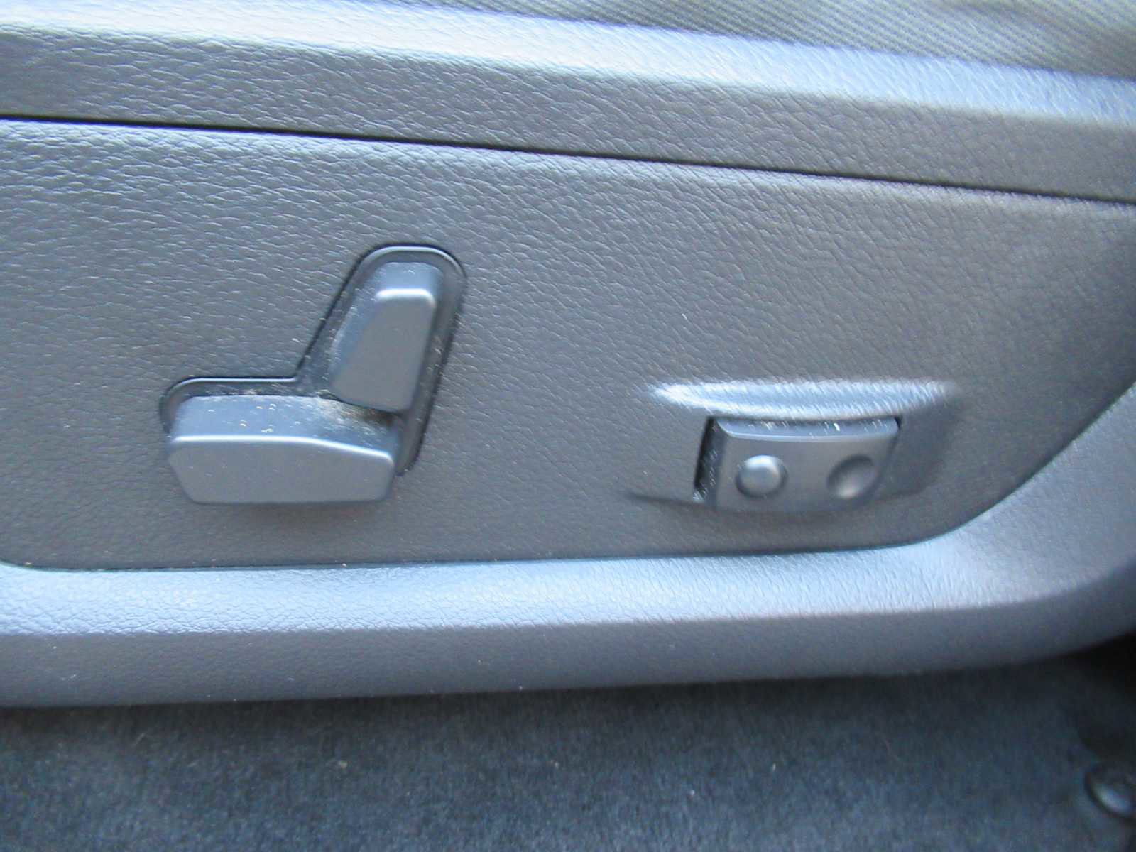 Used 2017 RAM 1500 Big Horn image 23