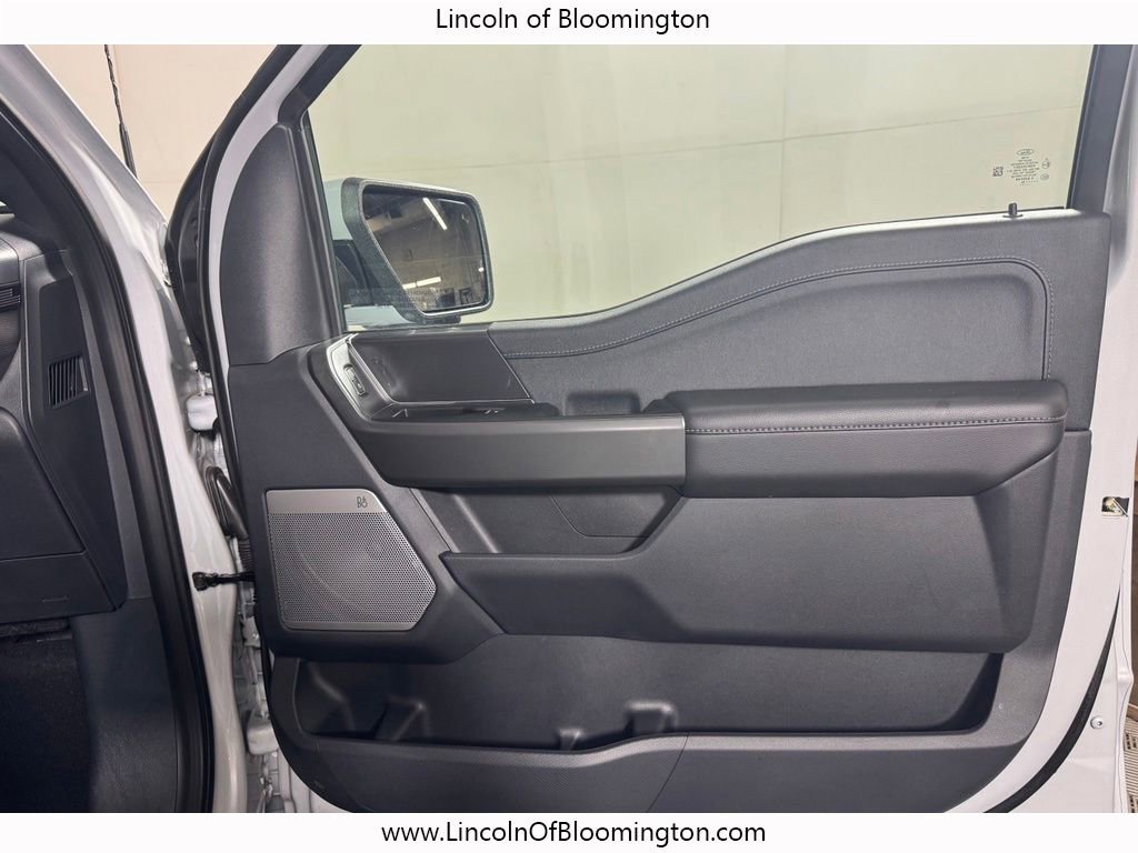Used 2025 Ford F150 Lariat AWD/4WD image 15