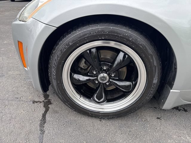 Used 2005 Nissan 350Z Enthusiast RWD image 15