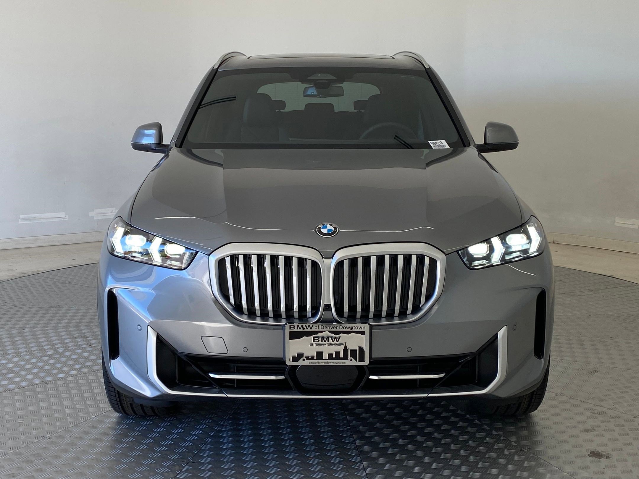 Used 2026 BMW X5 xDrive40i w/ Premium Package image 5