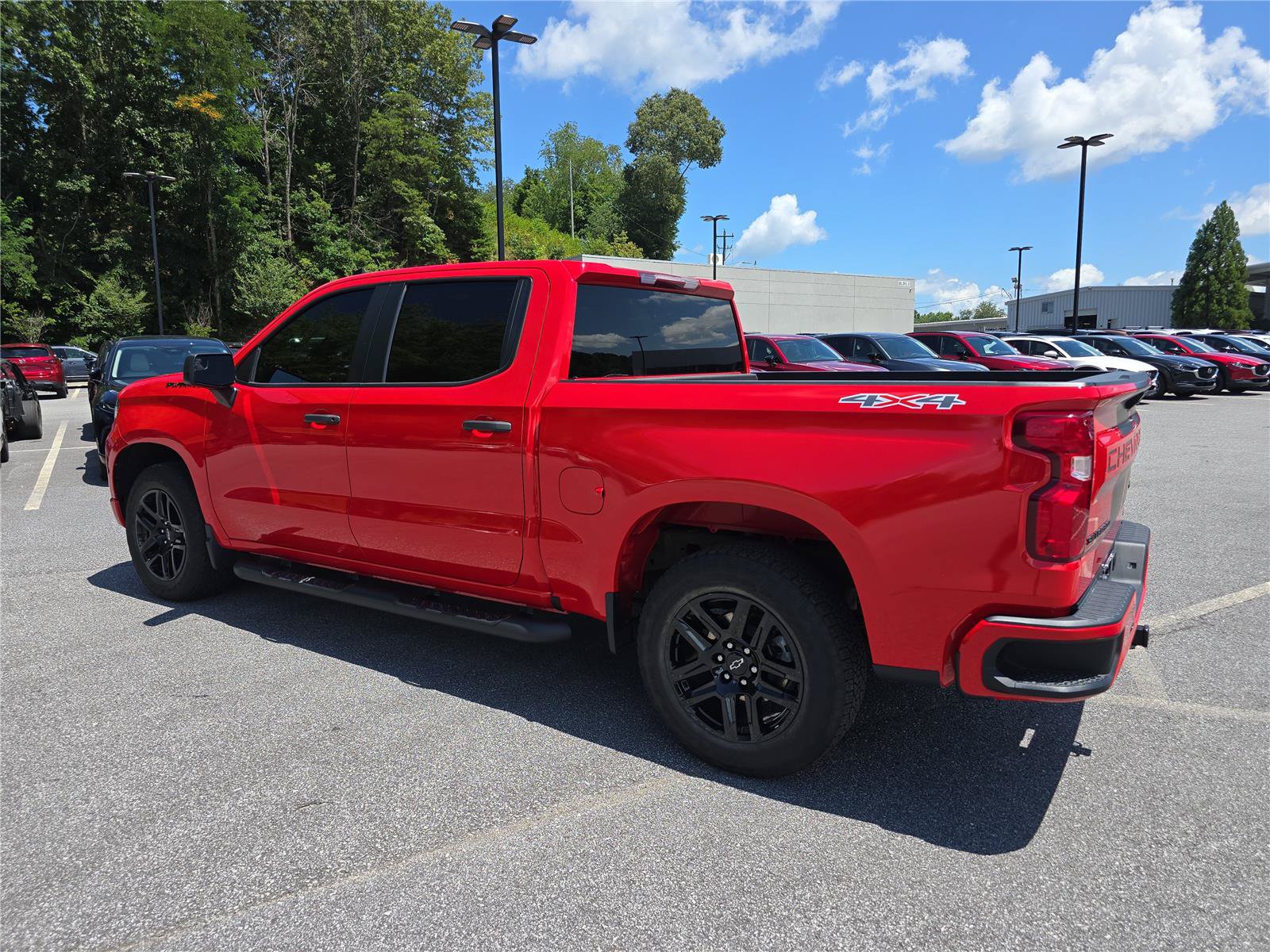 Used 2024 Chevrolet Silverado 1500 Custom w/ Rally Edition AWD/4WD image 5