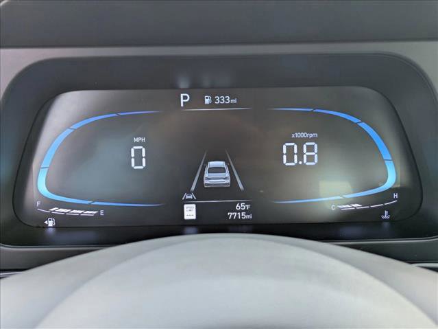 Certified 2025 Hyundai Elantra Sport FWD image 11