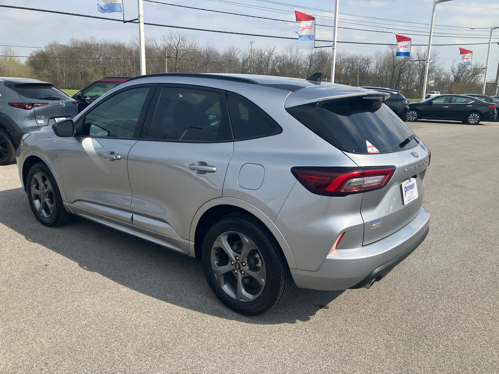 Used 2024 Ford Escape ST-Line w/ Cold Weather Package image 5