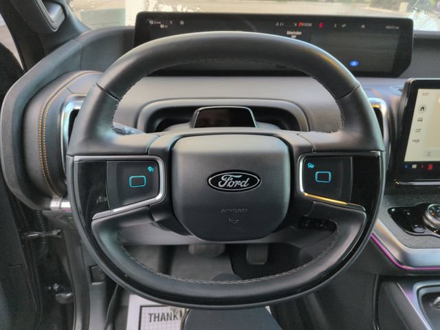 Used 2025 Ford Expedition Tremor AWD/4WD image 14