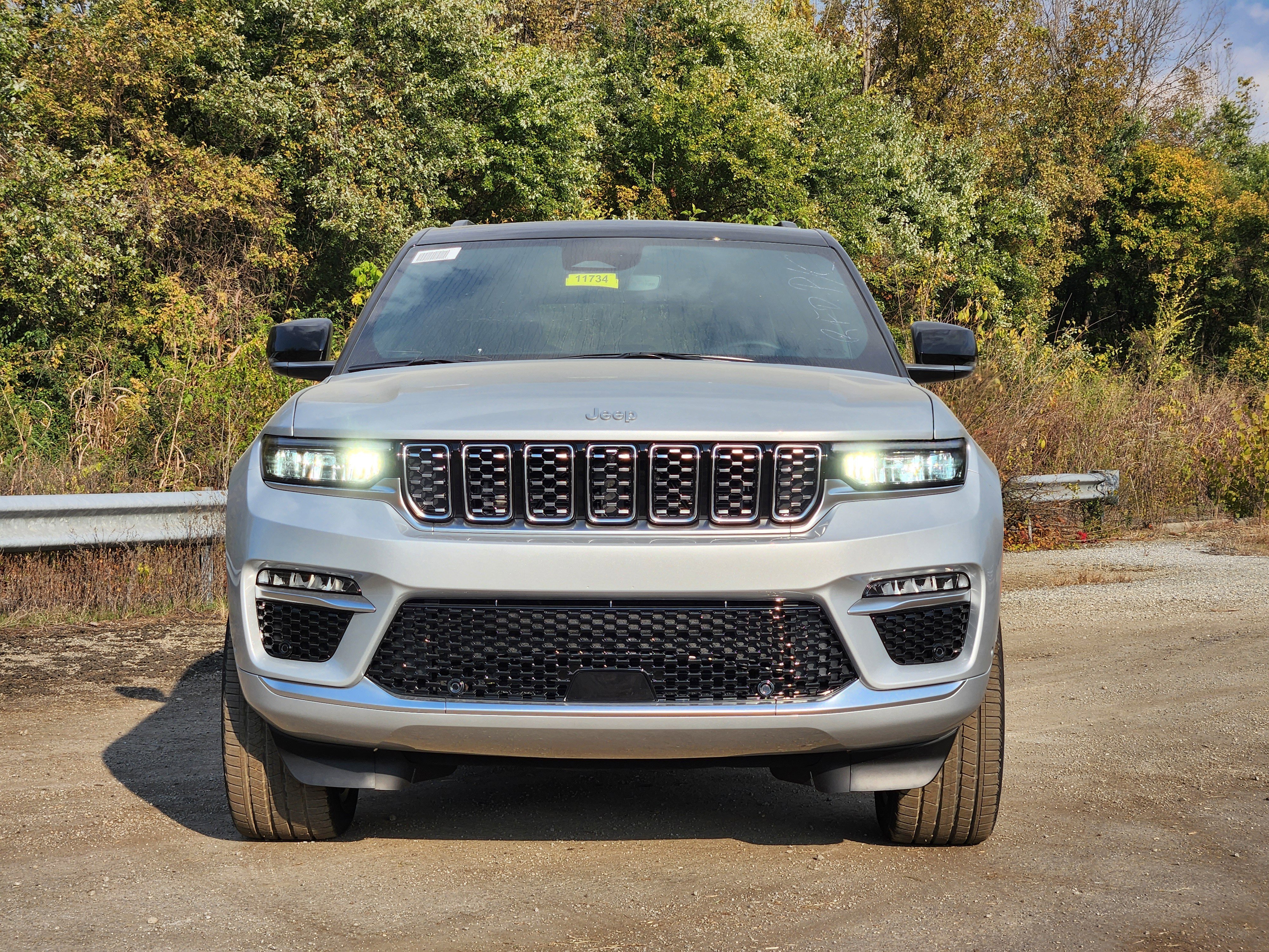 New 2025 Jeep Grand Cherokee Summit AWD/4WD image 14