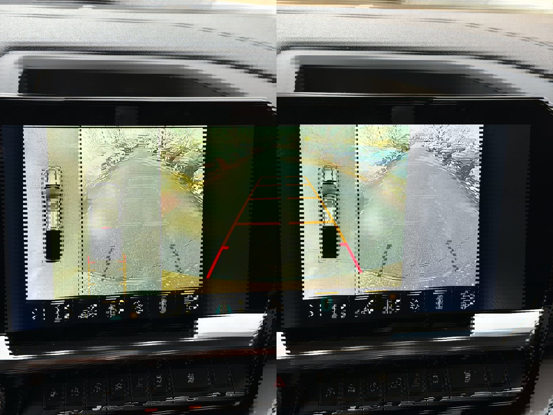 Certified 2022 Chevrolet Silverado 1500 High Country w/ High Country Premium Package image 21