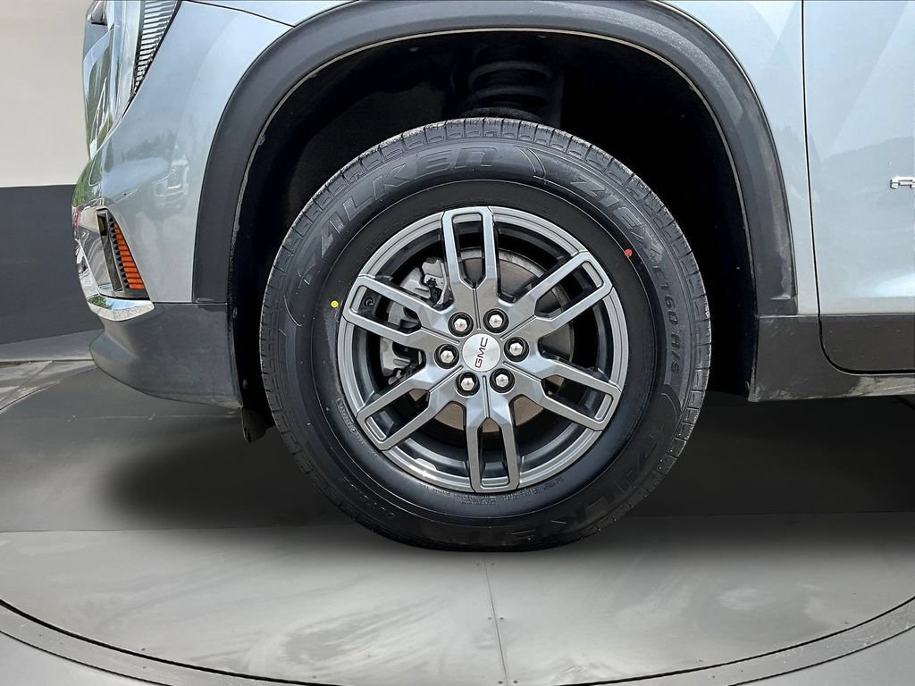 Used 2025 GMC Acadia Elevation AWD/4WD image 36