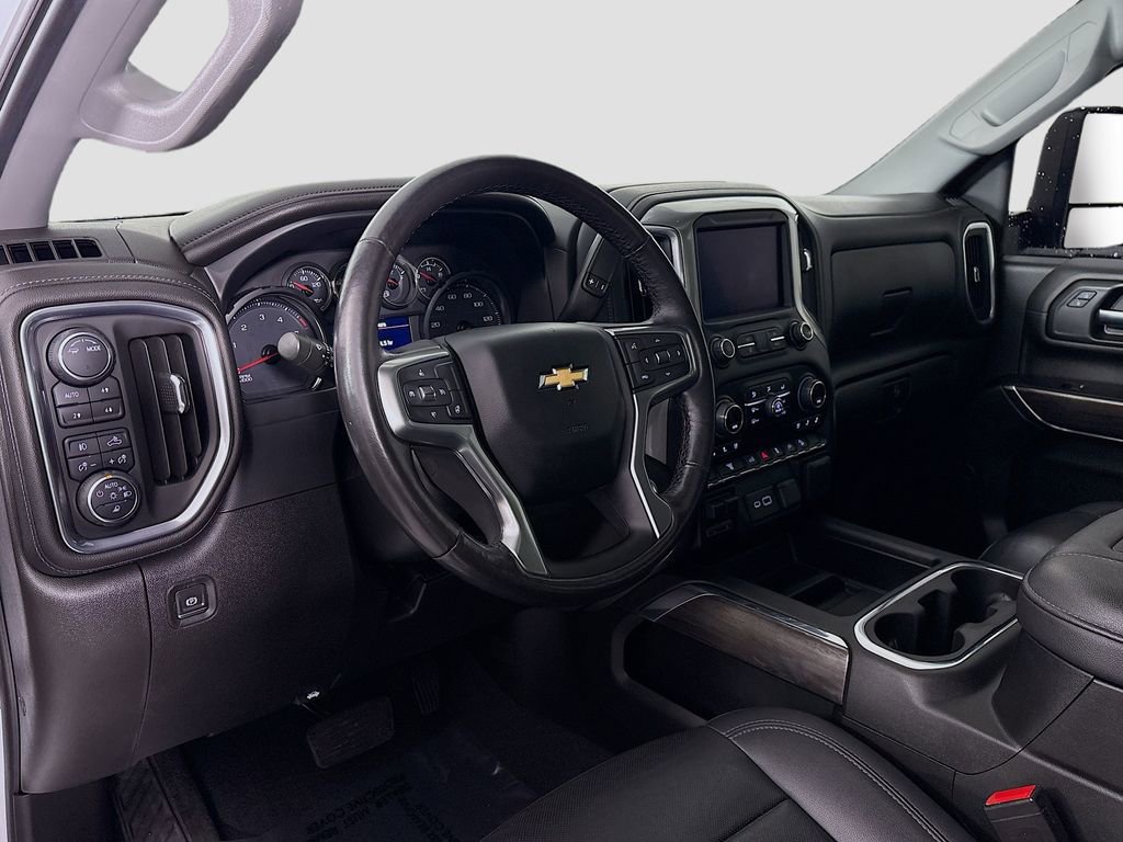 Used 2021 Chevrolet Silverado 2500 LTZ image 10