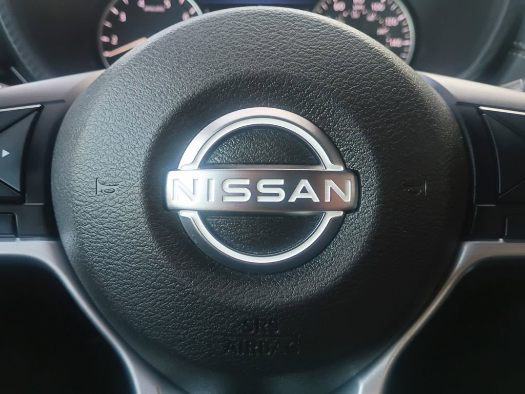 Used 2024 Nissan Sentra SV FWD image 5