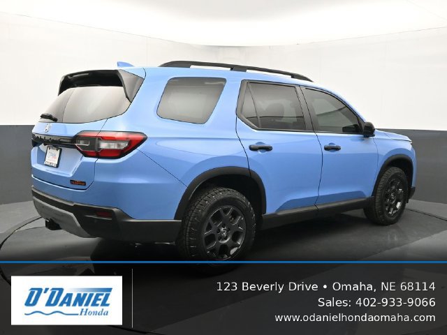 Used 2024 Honda Pilot TrailSport image 6