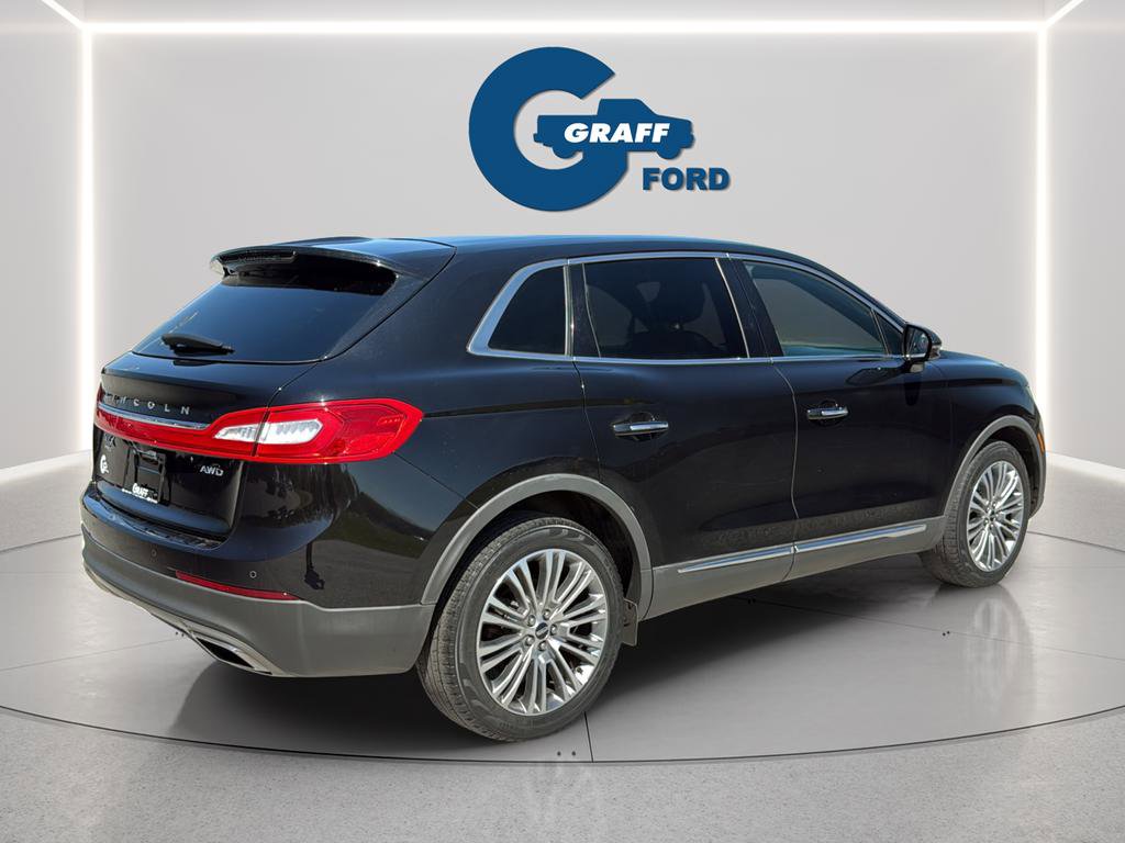 Used 2017 Lincoln MKX Reserve AWD/4WD image 8