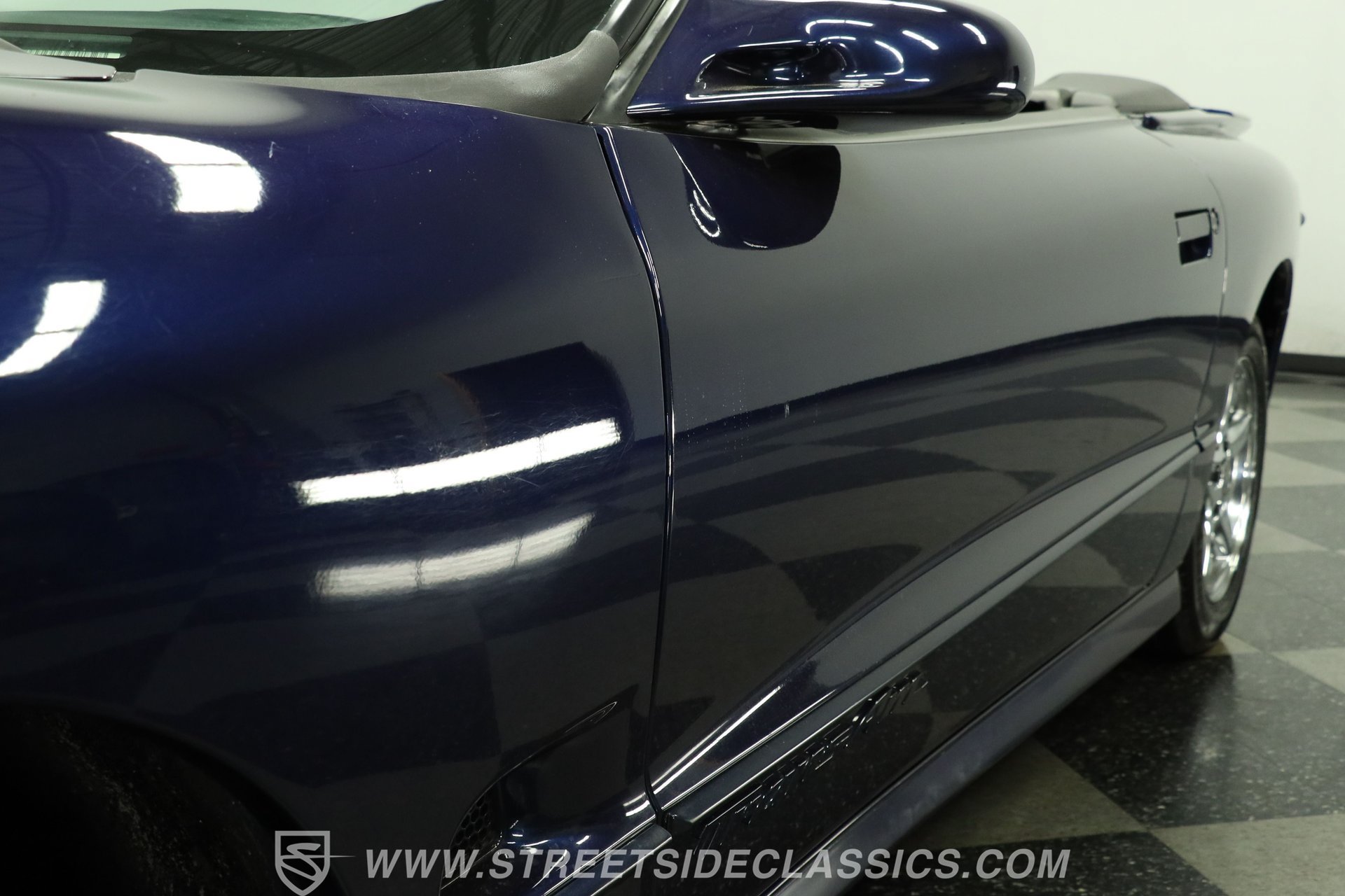 Used 2001 Pontiac Firebird Trans Am RWD image 22