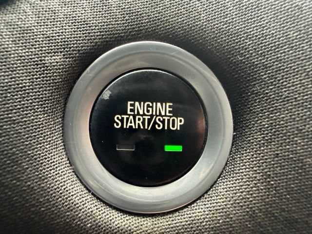 Used 2018 Chevrolet Malibu LT FWD image 19