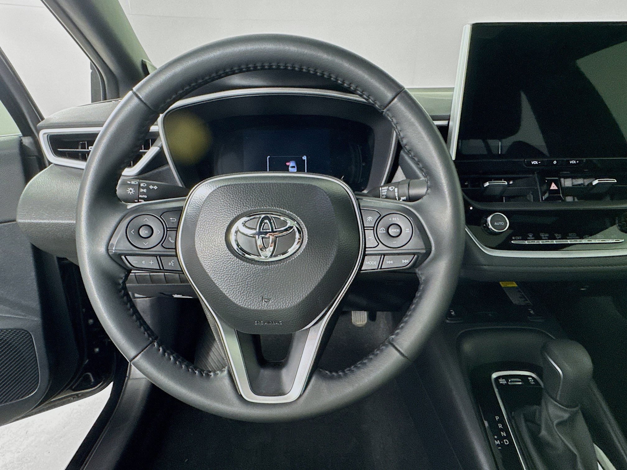 Certified 2025 Toyota Corolla XSE FWD image 11