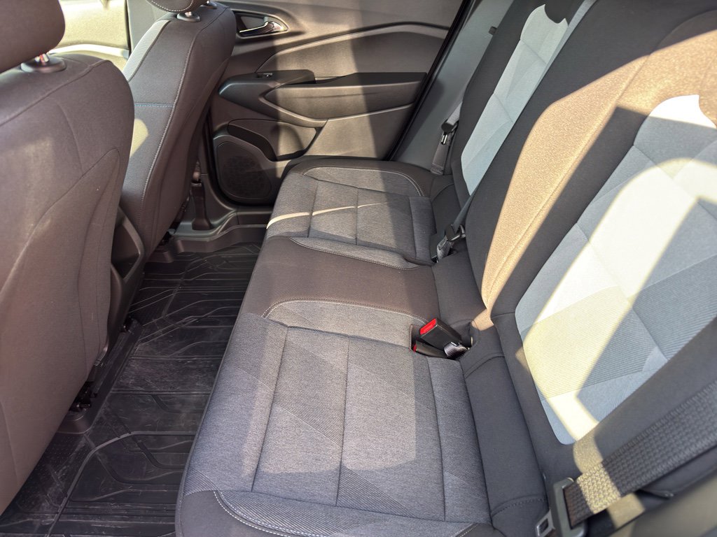 Used 2024 Chevrolet Trax LS image 15