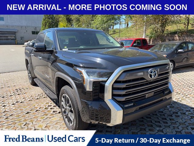 Used 2024 Toyota Tundra Limited AWD/4WD image 1