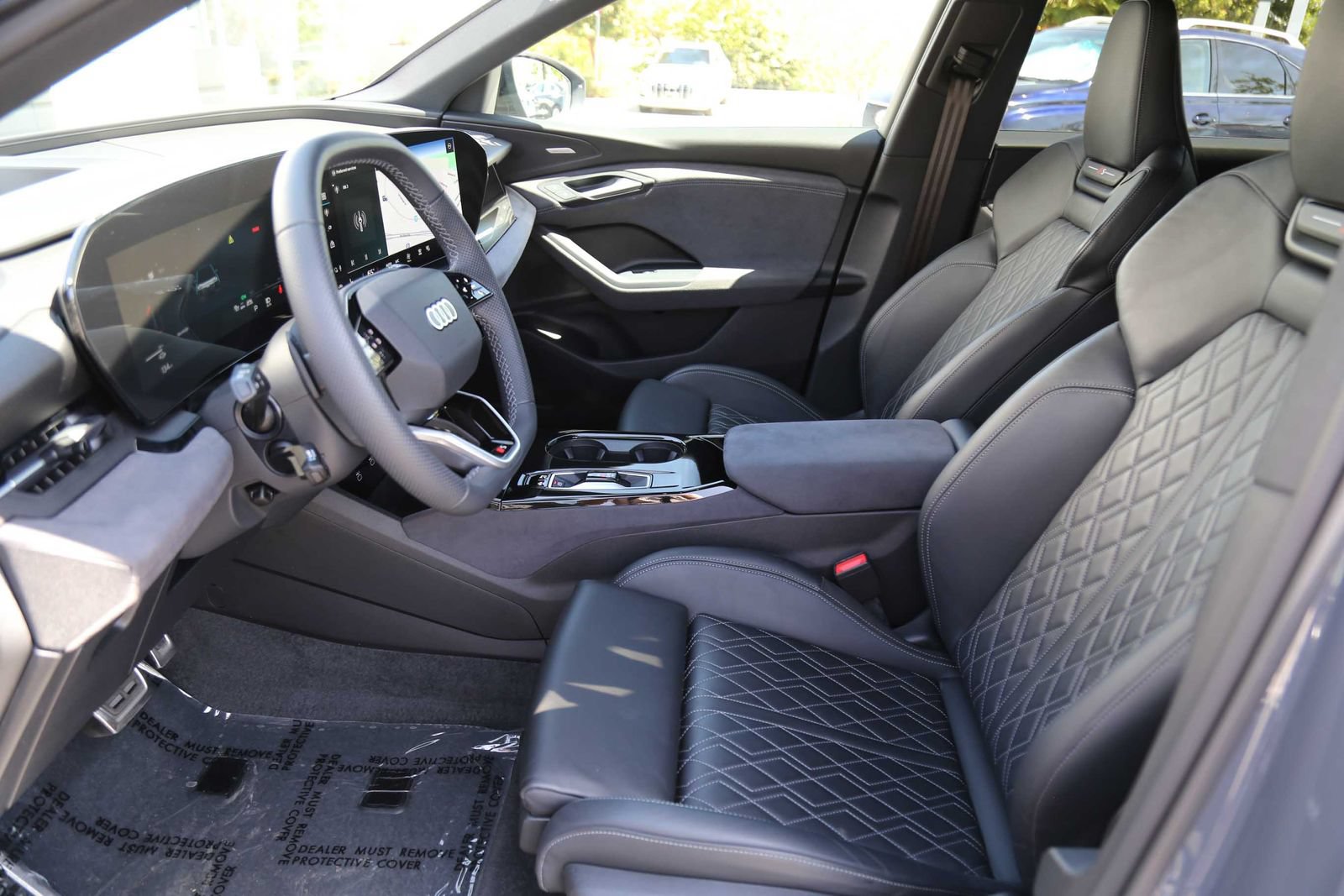 Certified 2025 Audi SQ6 e-tron Prestige AWD/4WD image 22