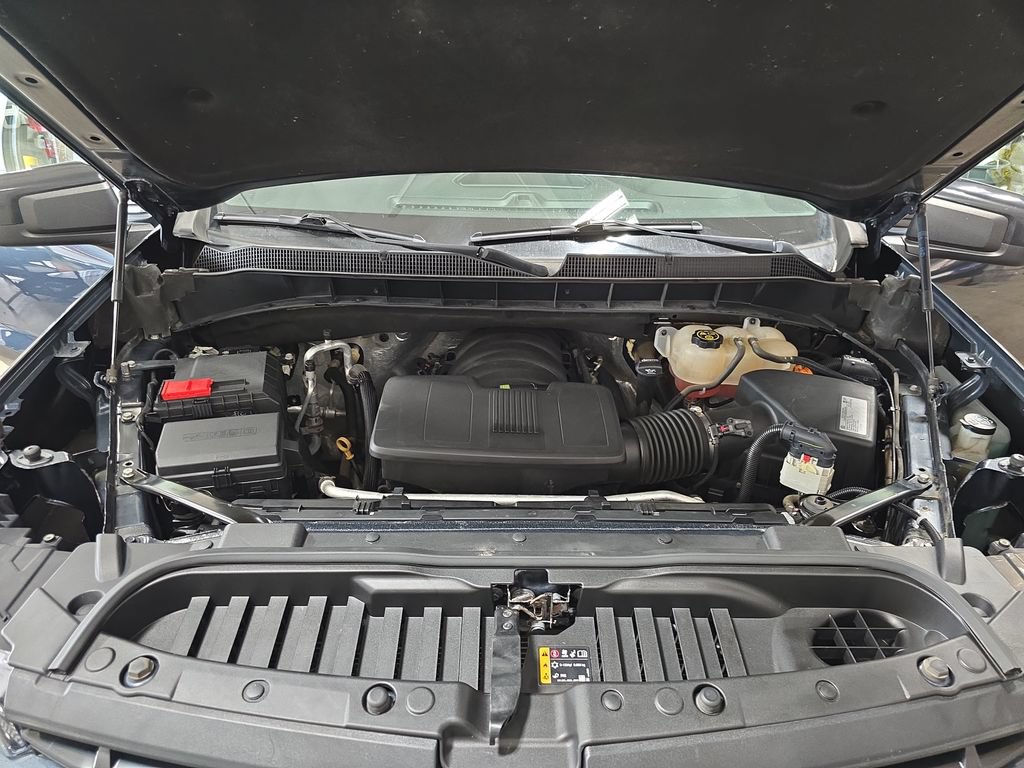 Used 2019 Chevrolet Silverado 1500 RST AWD/4WD image 30