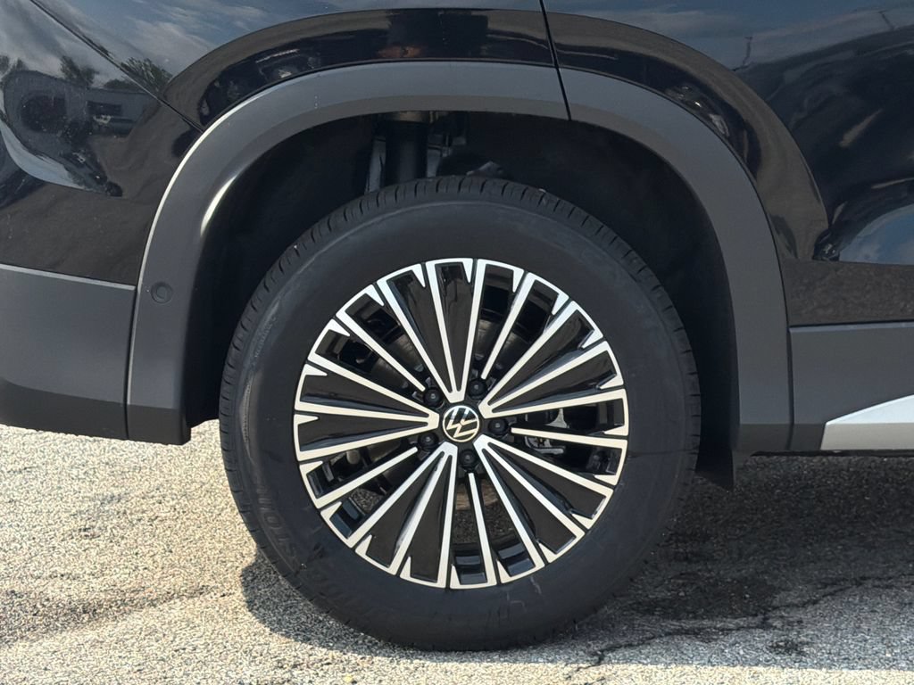 New 2026 Volkswagen Tiguan S AWD/4WD image 6