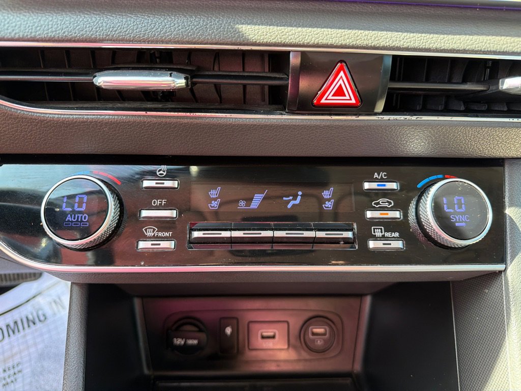 Used 2021 Hyundai Sonata Limited image 16