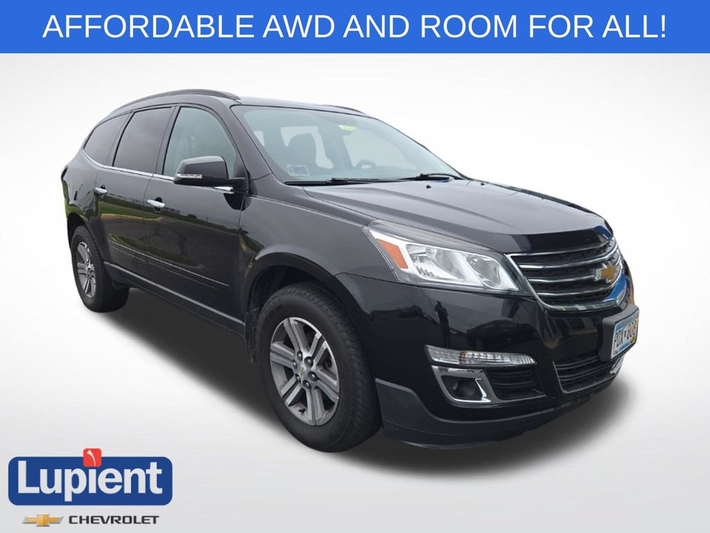 Used 2017 Chevrolet Traverse LT