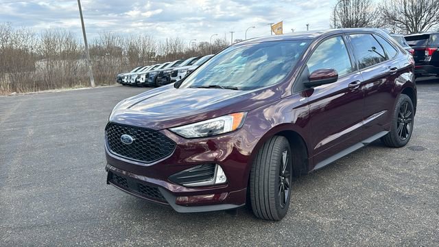 Certified 2023 Ford Edge ST-Line AWD/4WD image 7