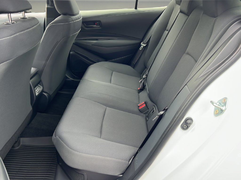 Used 2026 Toyota Corolla LE FWD image 13