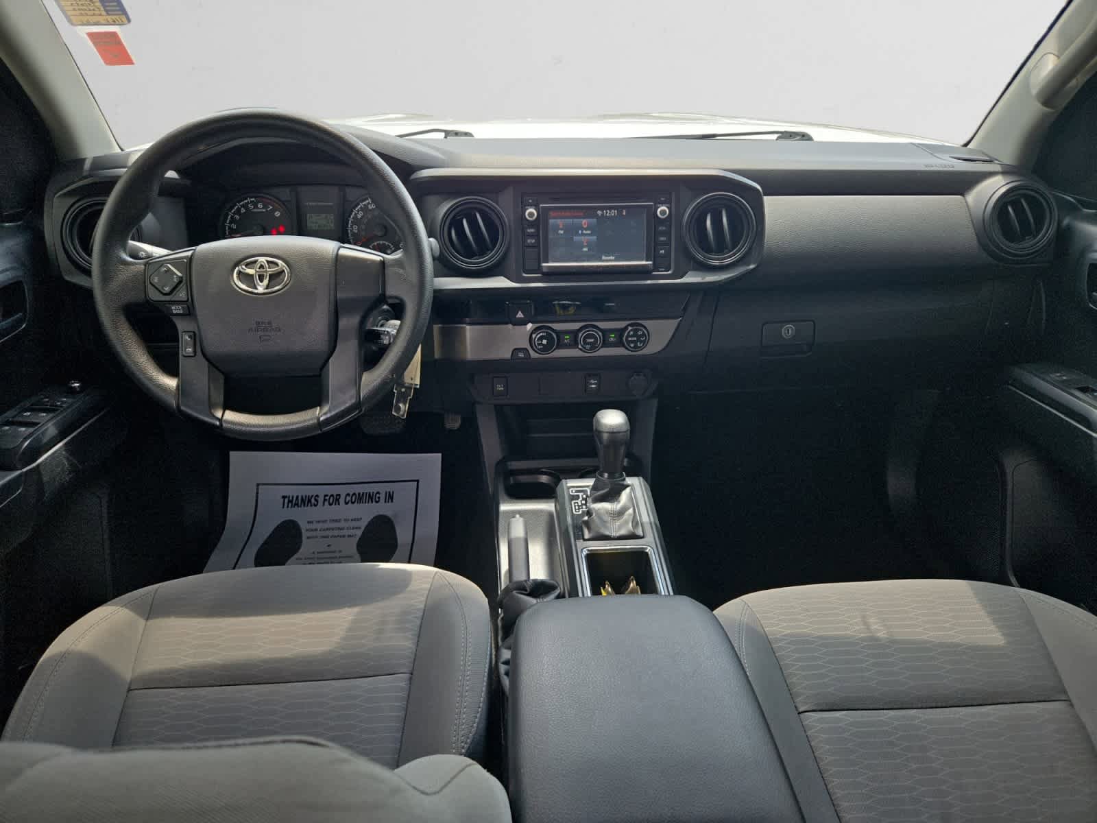 Used 2017 Toyota Tacoma SR w/ SR Convenience Package RWD image 10