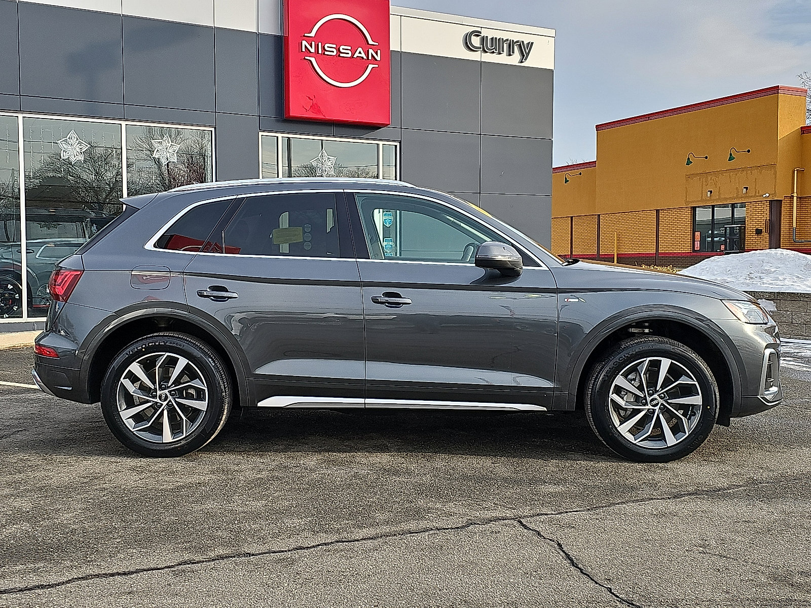 Used 2022 Audi Q5 2.0T Premium Plus w/ Premium Plus Package image 7