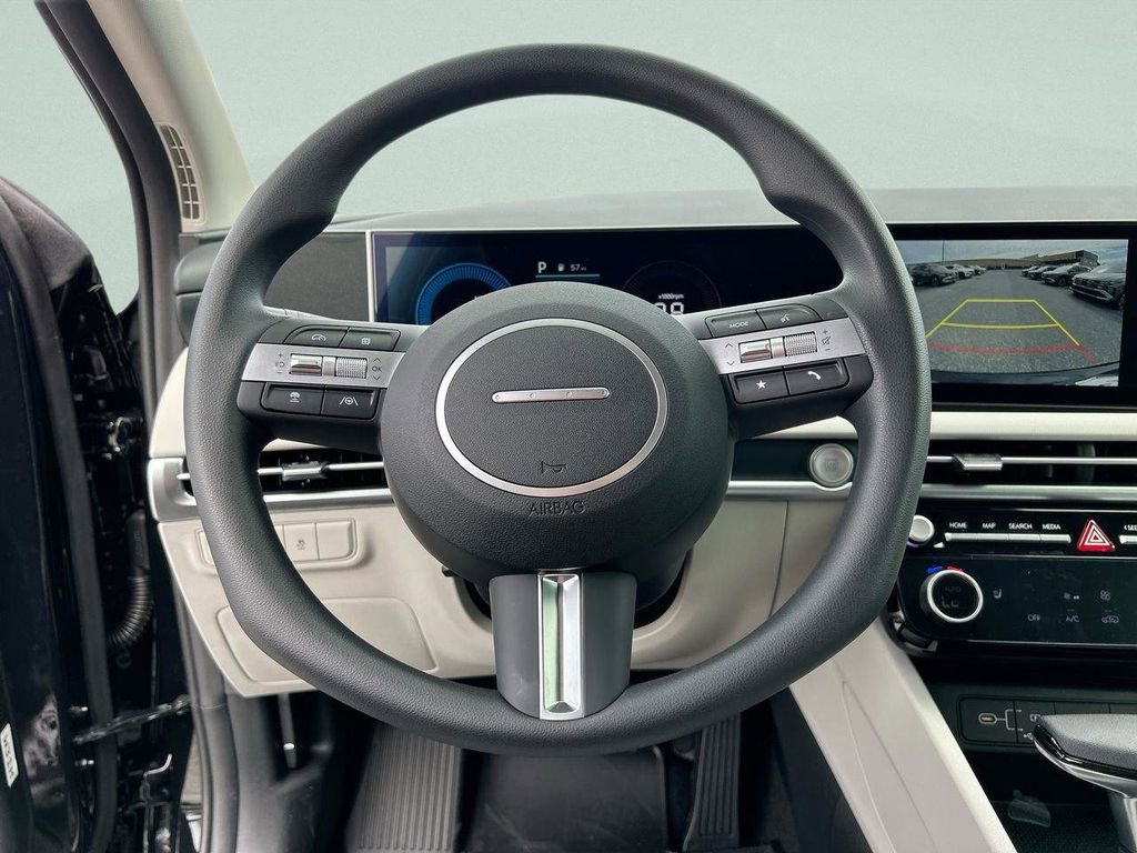 New 2026 Hyundai Tucson SEL FWD image 33