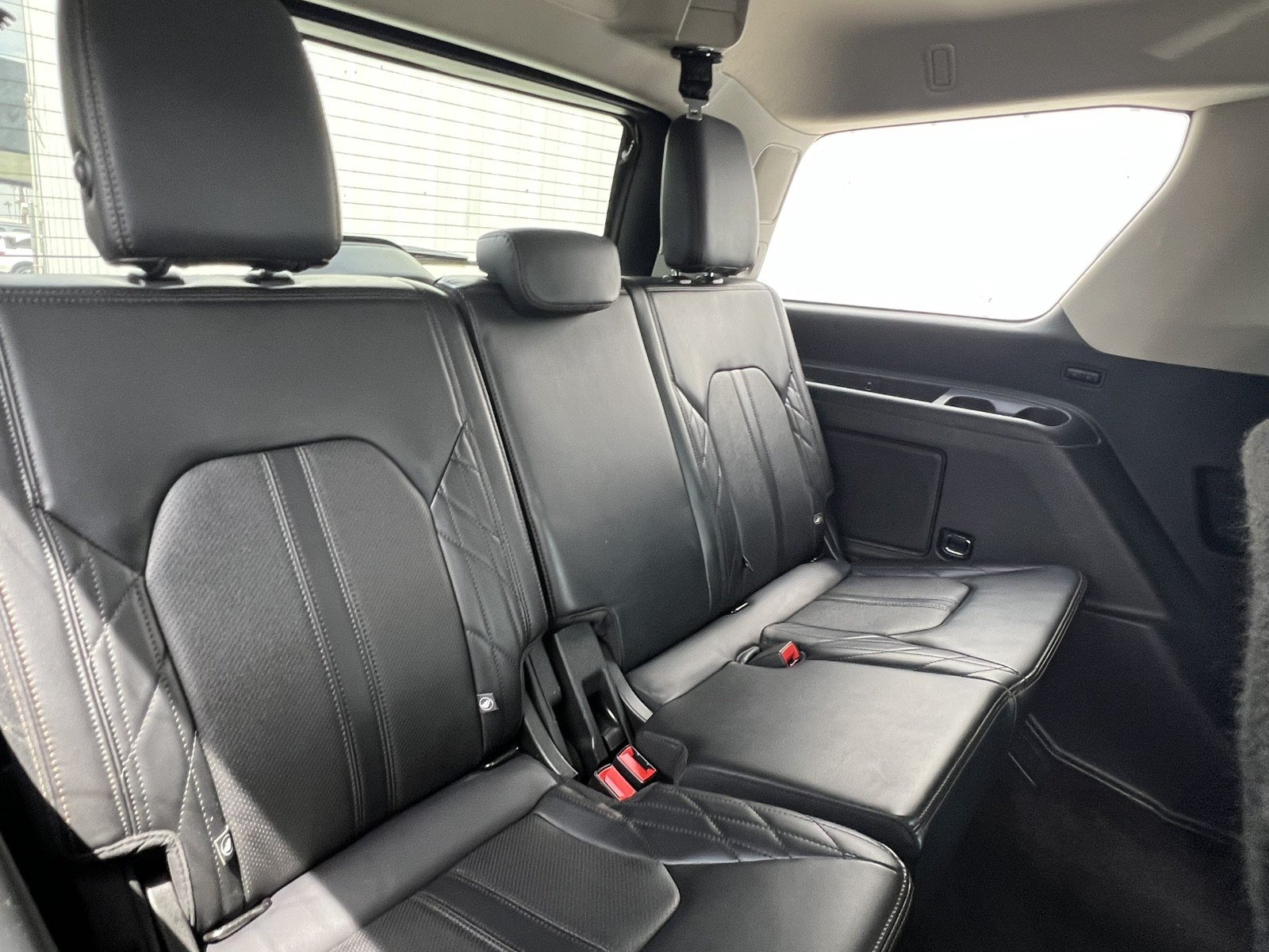 Used 2021 Ford Expedition Platinum AWD/4WD image 25
