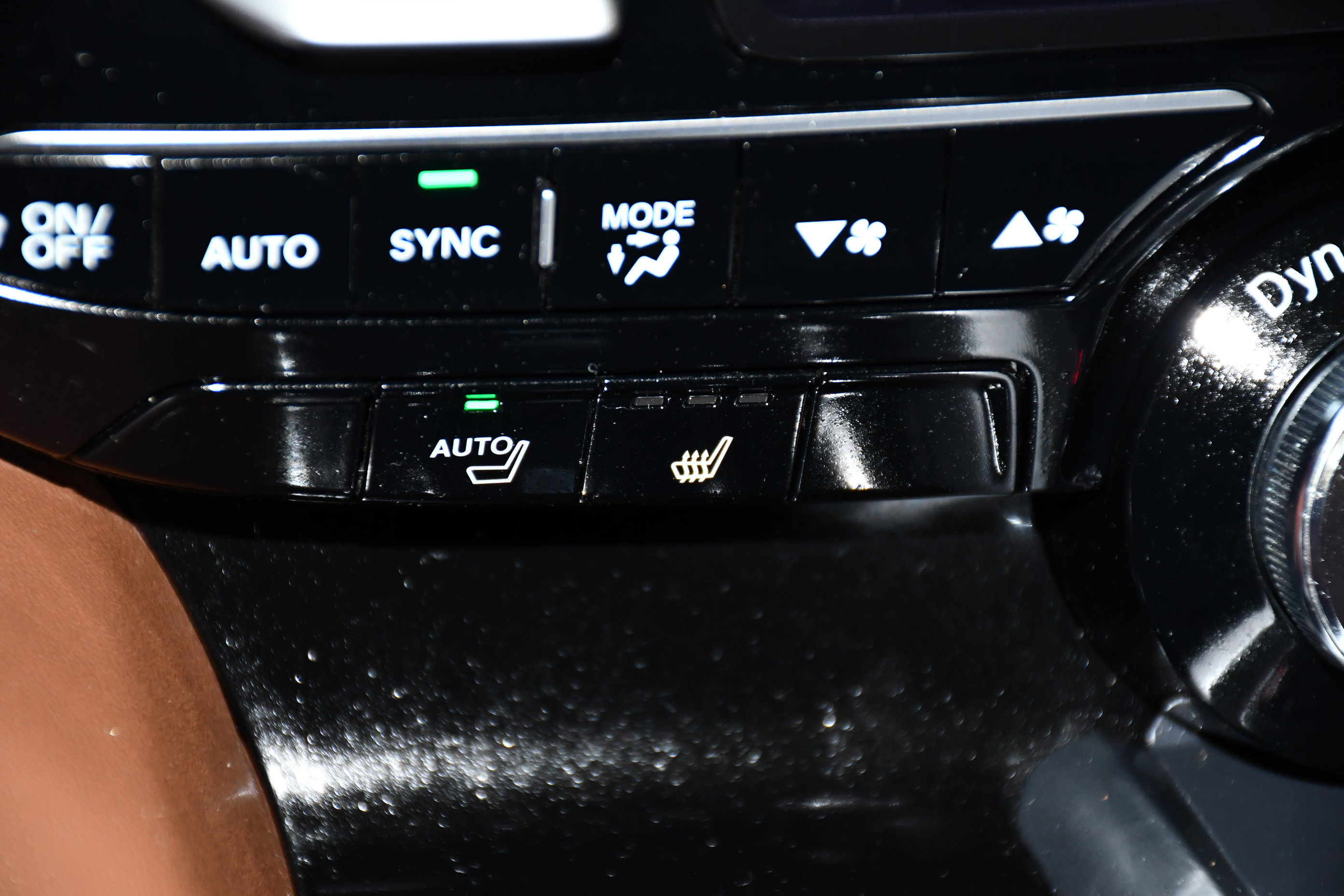 Certified 2024 Acura MDX SH-AWD w/ Technology Package image 29