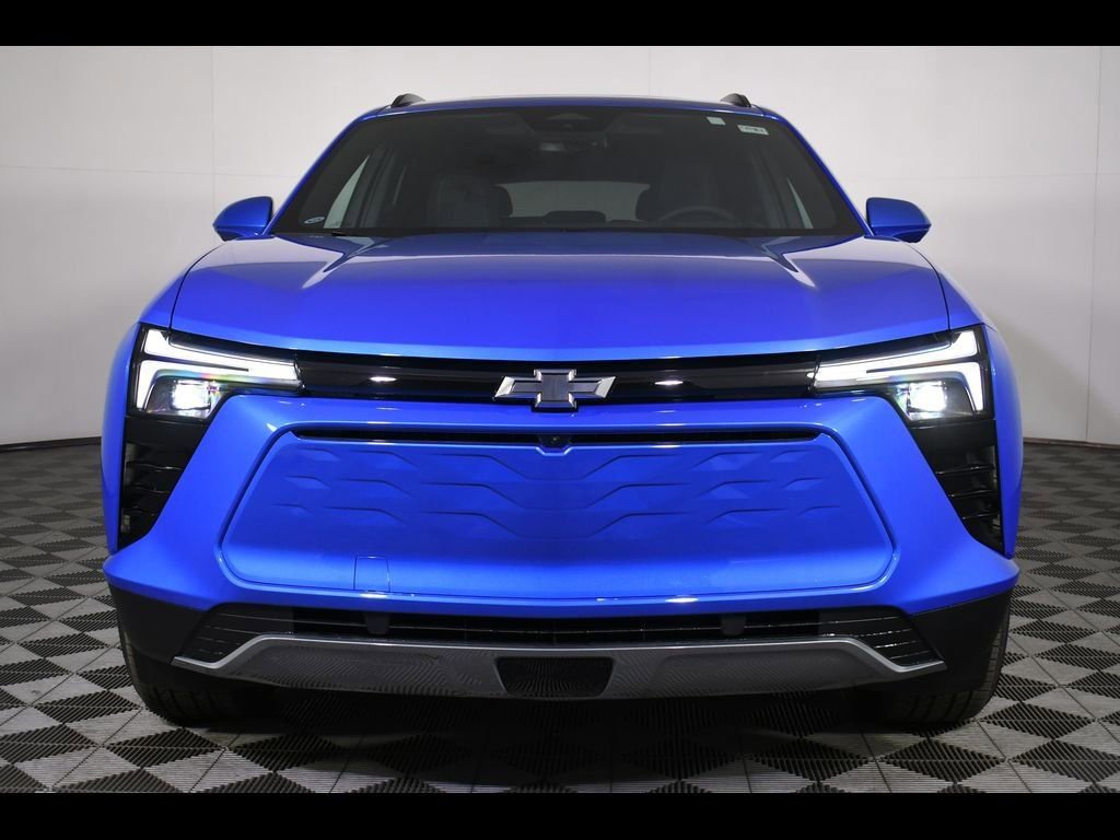 New 2025 Chevrolet Blazer EV LT image 11