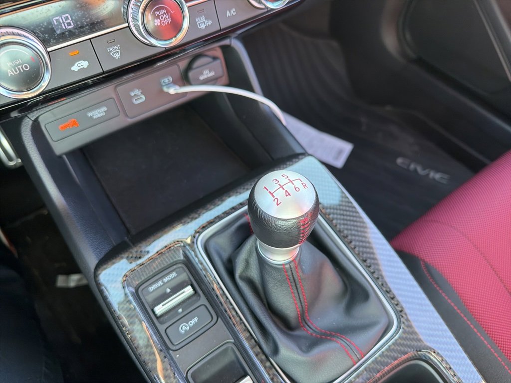 Used 2025 Honda Civic Si image 4