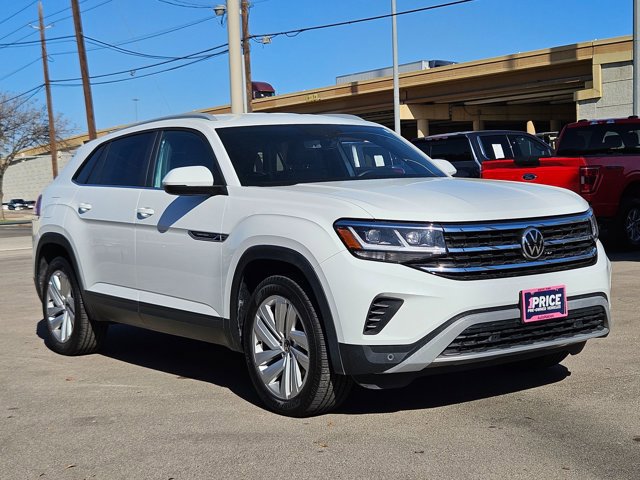 Used 2020 Volkswagen Atlas Cross Sport SE FWD video 3