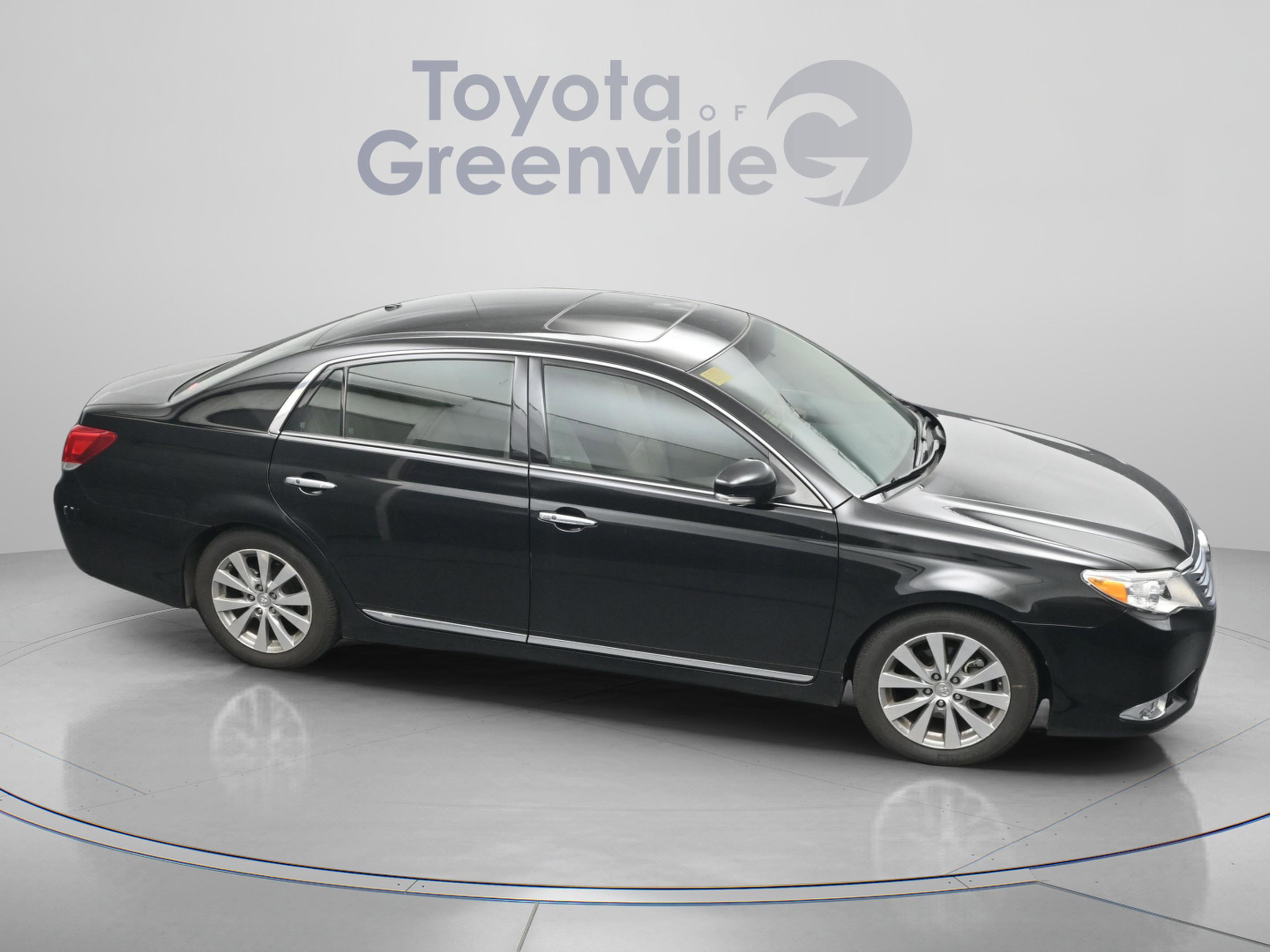 Used 2011 Toyota Avalon Limited FWD image 14