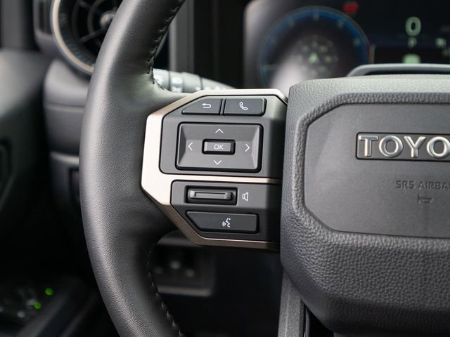 Used 2025 Toyota Land Cruiser w/ Premium Package image 20